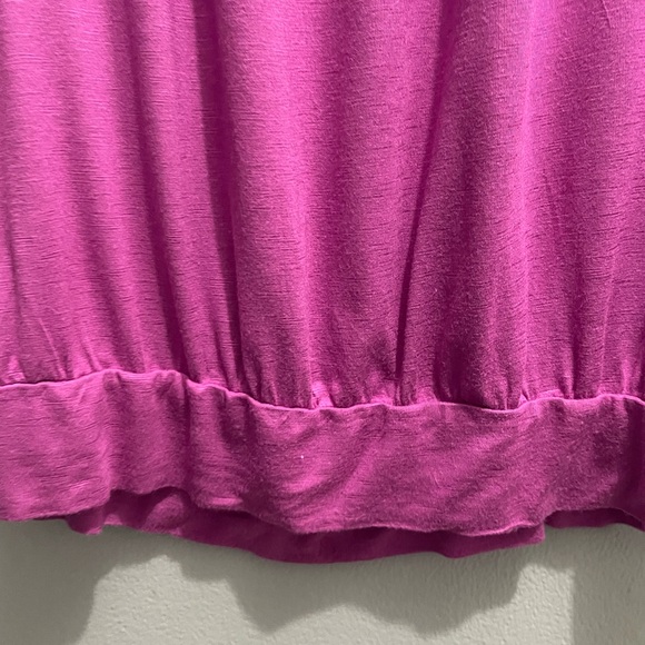 Loft Tank pink banded bottom, scoop neck tank top - Picture 6 of 10